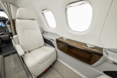 2014 Embraer Phenom 100E: 