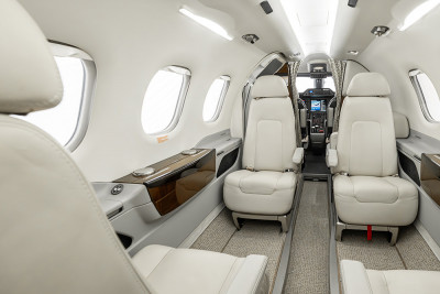 2014 Embraer Phenom 100E: 