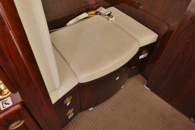 2007 Bombardier Challenger 300: 