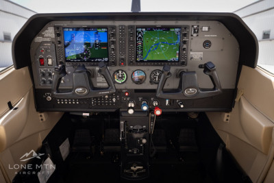 2017 Cessna 182T Skylane: 