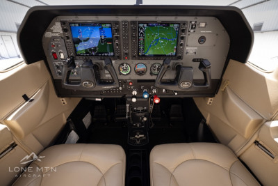 2017 Cessna 182T Skylane: 