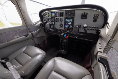 1998 Cessna 182S Skylane: 