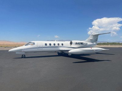 1982 Bombardier Learjet 35A: 1982 Learjet 35A SN 35A-457 N49WL Extr