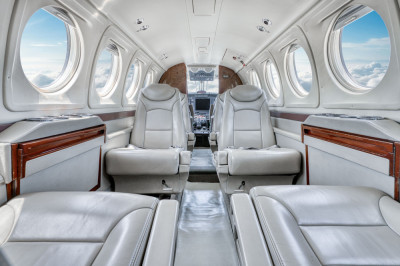 2000 Beechcraft King Air B200: 