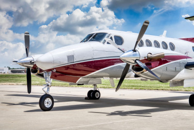 2000 Beechcraft King Air B200: 