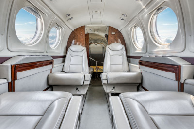 2000 Beechcraft King Air B200: 