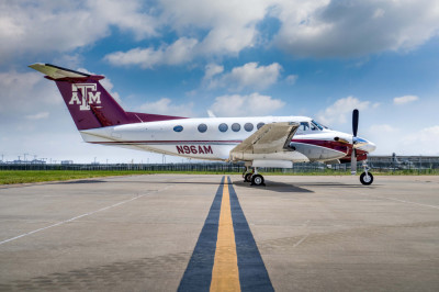 2000 Beechcraft King Air B200: 