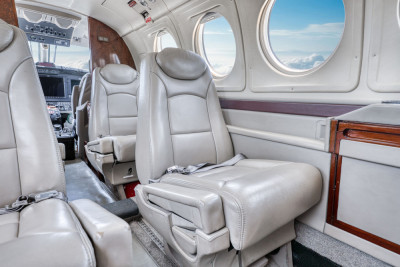 2000 Beechcraft King Air B200: 