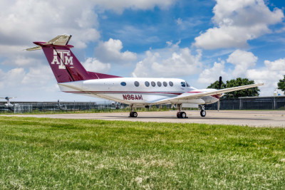 2000 Beechcraft King Air B200: 