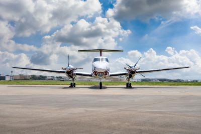 2000 Beechcraft King Air B200: 