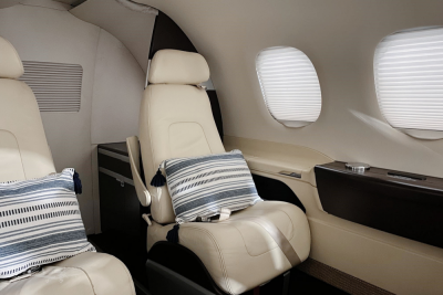 2012 Embraer Phenom 100: 