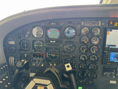 1984 Cessna Conquest I: 