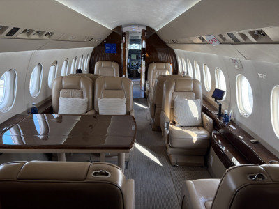 2011 Dassault Falcon 2000LX: 