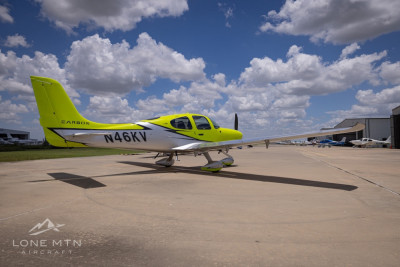2021 Cirrus SR22 G6 GTS: 