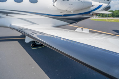2011 Cessna Citation Mustang: 2011 Cessna Citation Mustang High Sierra 510-0381 N392TB Wing