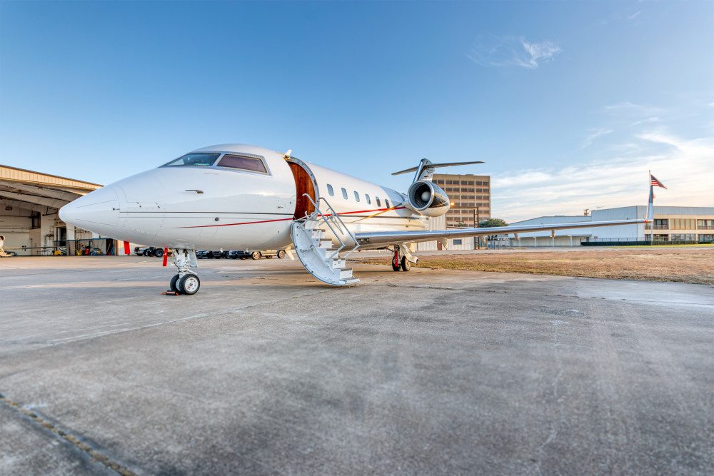 photo of 1982 Bombardier Challenger 600
