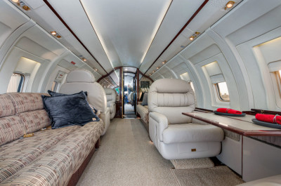 1982 Bombardier Challenger 600: 