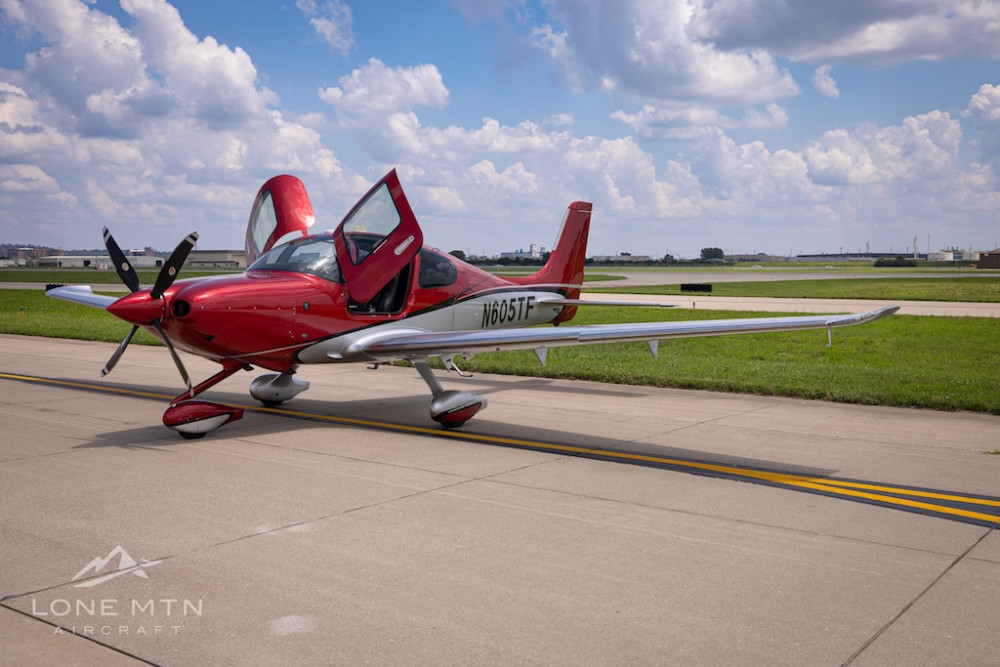 photo of 2024 Cirrus SR22TG7