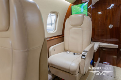 2012 Bombardier Learjet 60XR: 