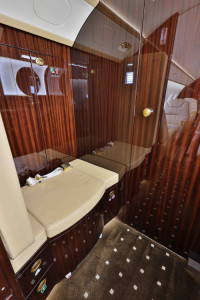 2011 Bombardier Challenger 300: 