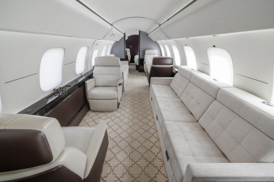 2019 Bombardier Global 8000: 