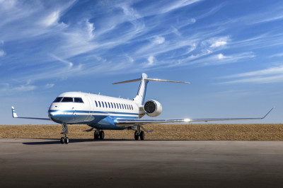 2019 Bombardier Global 8000: 