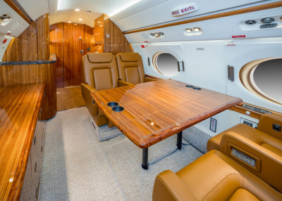 2009 Gulfstream G450: 