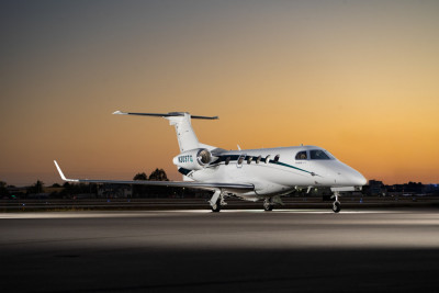 2020 Embraer Phenom 300E: 