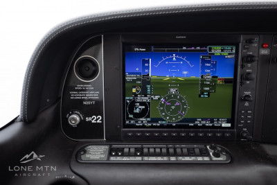 2017 Cirrus SR22 G6 GTS: 