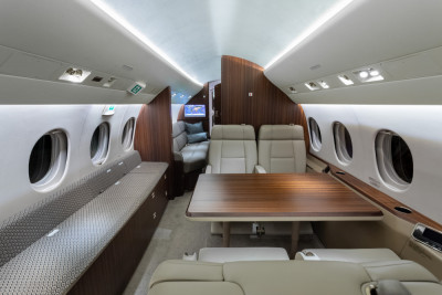 2016 Dassault Falcon 900LX: 