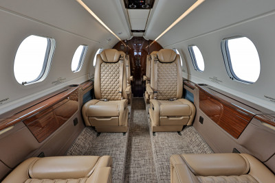2024 Embraer Phenom 300E: 
