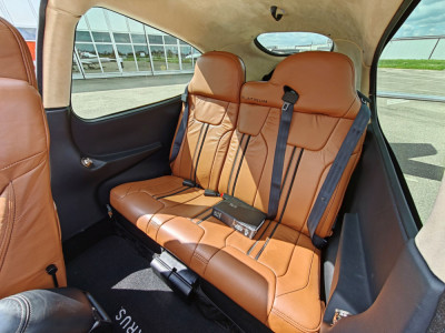 2014 Cirrus SR22T: 