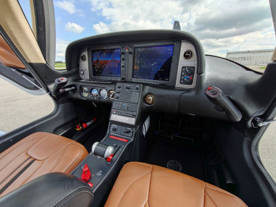 2014 Cirrus SR22T: 