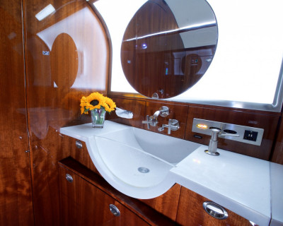 2013 Bombardier Challenger 300: 