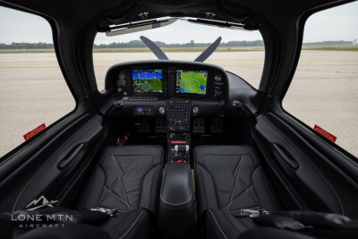 2023 Cirrus SR22T G6: 
