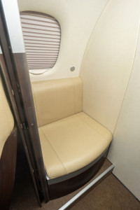 2010 Embraer Phenom 100: 