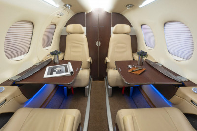 2010 Embraer Phenom 100: 