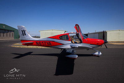 2016 Cirrus SR22T G5 GTS: 