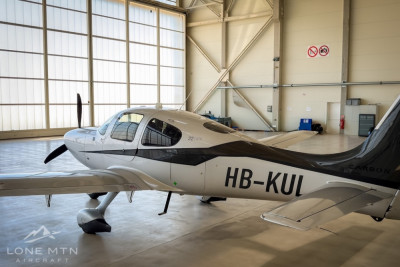 2015 Cirrus SR22 G5: 