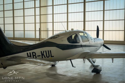2015 Cirrus SR22 G5: 