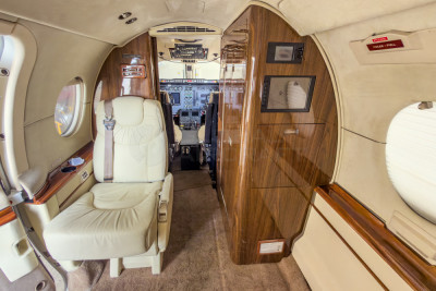 2007 Hawker 400XP: 