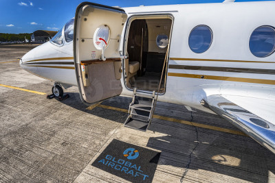 2007 Hawker 400XP: 