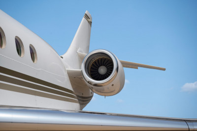 2008 Dassault Falcon 2000LX: 