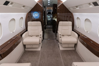 2008 Dassault Falcon 2000LX: 