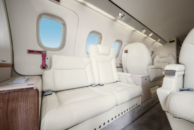 2006 Piaggio Avanti P-180II: 