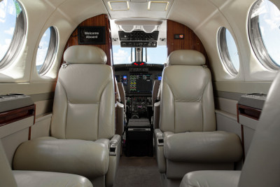 2006 Beechcraft King Air 350: 