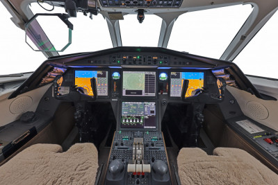 2010 Dassault Falcon 900EX EASy: 