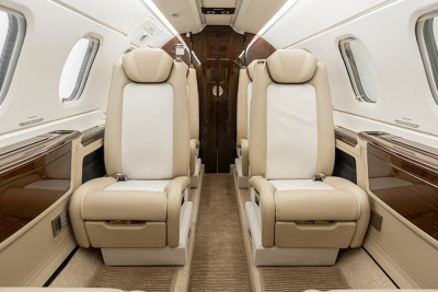 2018 Embraer Phenom 300E: 