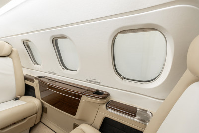 2018 Embraer Phenom 300E: 