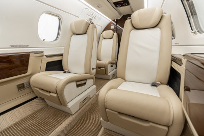 2018 Embraer Phenom 300E: 